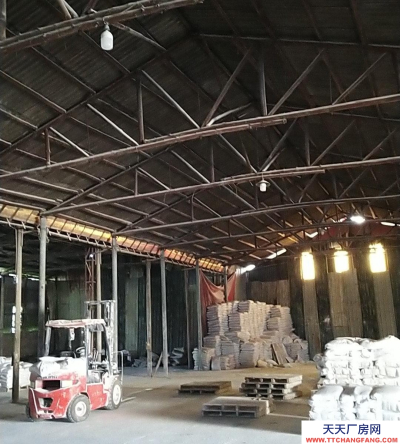 (出租) 潮州潮安交通方便，可以分租，也可以零時(shí)出租部分，建材倉庫