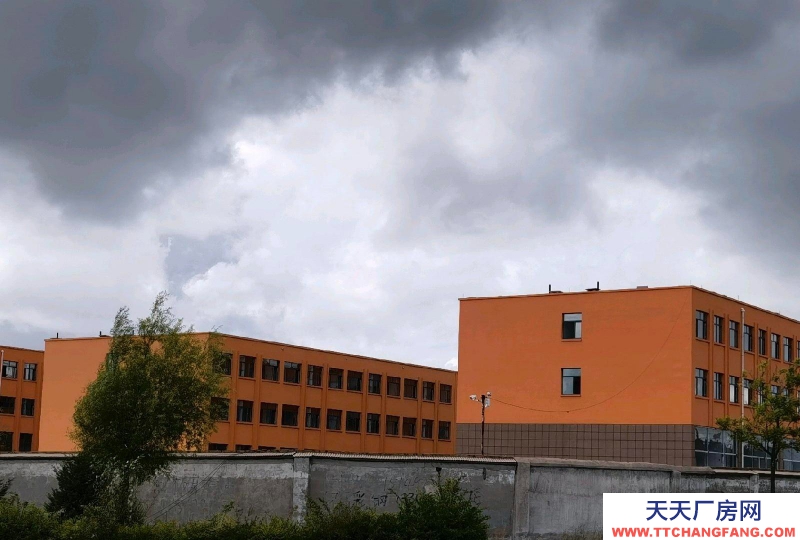 (出租) 鄂爾多斯可做辦公、廠房、庫房，樓上有宿舍公寓