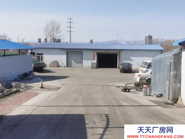 南山院內(nèi)面積6000平米水廠(chǎng)，有動(dòng)力電和自來(lái)水。