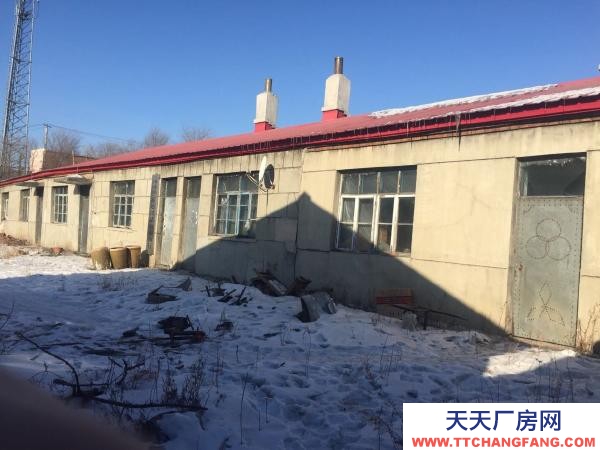 興山豆制品廠房，宿，有車庫，有廠房，有空地