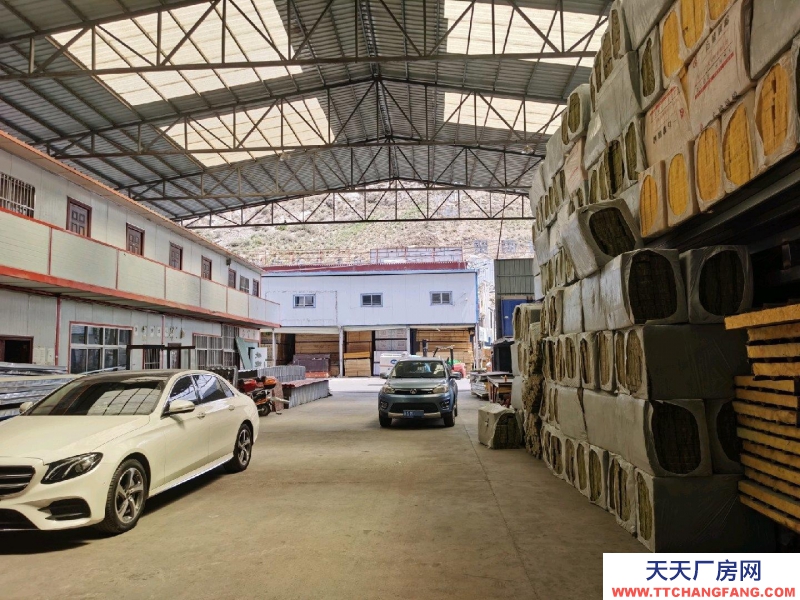 (出租) 拉薩城關北京西路地段 場地大 交通方便 市中心地段適合建材加工