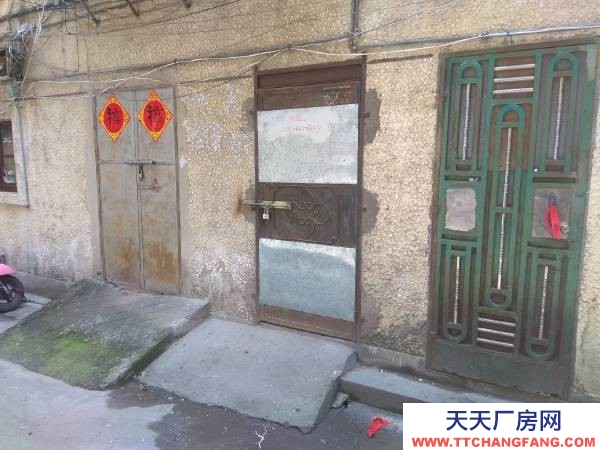 福州市福清物資倉(cāng)庫(kù) 這是我位于老城區(qū)中心地段小區(qū)套房樓下的柴火間,租金低廉哦。