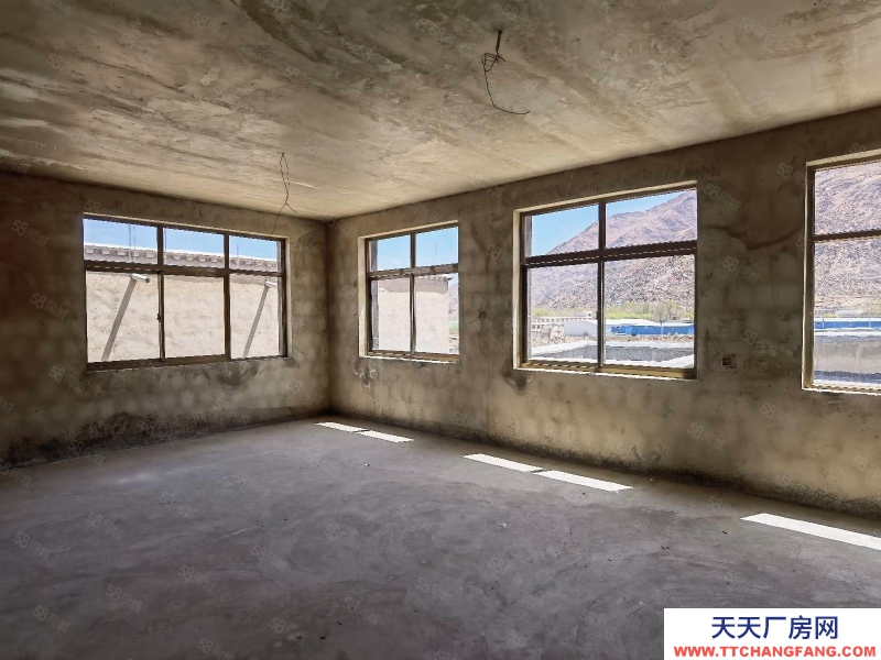 (出租) 拉薩堆龍保稅區(qū)賈熱村 獨(dú)院 臨街 可做倉(cāng)庫(kù)及住宿