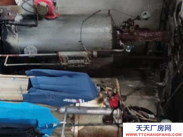 福州市馬尾機(jī)加工廠房 馬尾福馬路龍門倉庫帶冷庫速凍1500平25元大車進(jìn)出獨(dú)門獨(dú)院