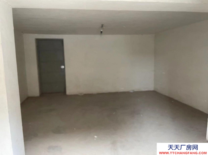 滄州 肅寧(出售) 衛生小區一樓車庫41平米，，可以存貨物，方便好停車！