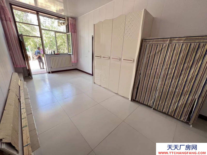 (出售) 上下水，獨(dú)立廚房，獨(dú)立衛(wèi)生間，大暖，