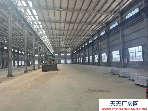 福州市連江肉制品廠房  連江標(biāo)準(zhǔn)鋼結(jié)構(gòu)廠房20000平出租，有產(chǎn)權(quán)可分租