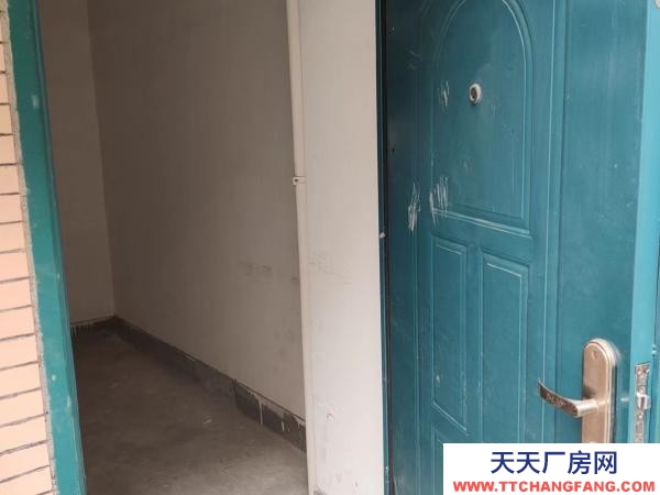 福州市連江物資倉(cāng)庫(kù) 丹鳳二區(qū)二樓雜物間出租