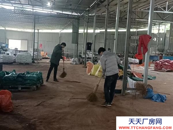 福州市連江物資倉庫 228省道旁，獨立廠房，可分割出租，獨立變壓器，交通便利。