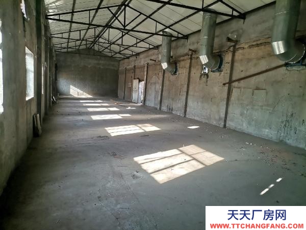 紅崗位于南一路與薩大路交匯處 鋼材加工廠房