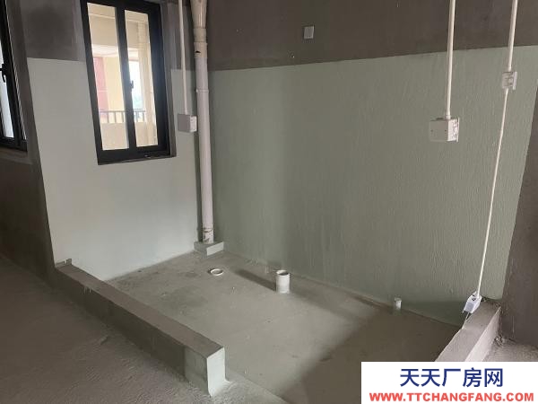 福州市永泰物資倉(cāng)庫(kù) 毛坯出租,電梯9樓,可以做倉(cāng)庫(kù),居家使用,附帶車位一個(gè)