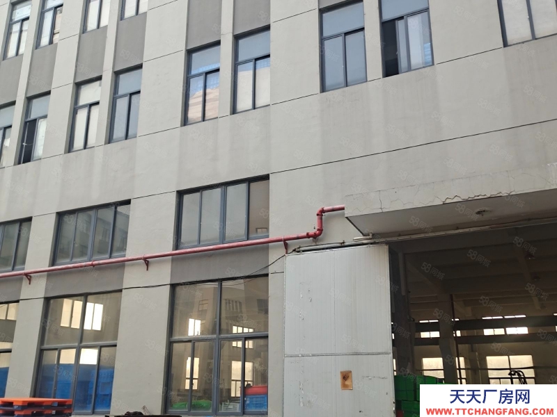 臺州市路橋(出售) 廠房在工業(yè)區(qū)，交通方便，馬上可以辦證件。   冷凍飲品