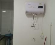 桂林秀峰整棟樓出租，院子100多平米，可做公司，倉庫，農(nóng)家樂，民宿，旅館等