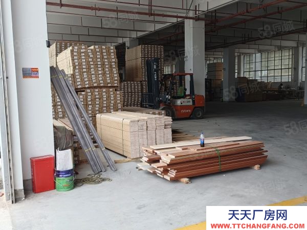 贛州市南康家具廠 環(huán)境優(yōu)雅。大園區(qū)交通便利