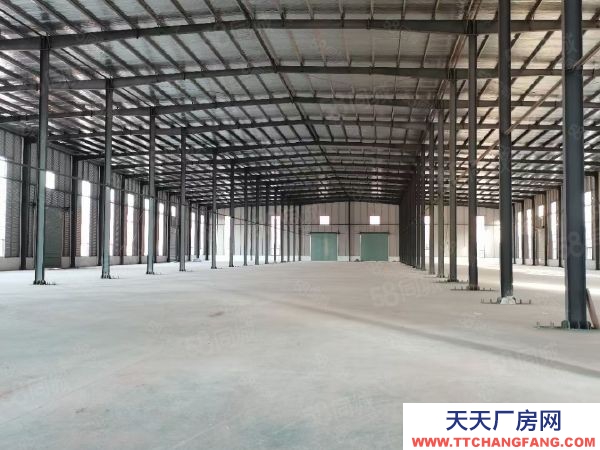 (出售) 能進(jìn)大掛車。廠房要求整改。能生產(chǎn)家具,周邊是大園區(qū)。