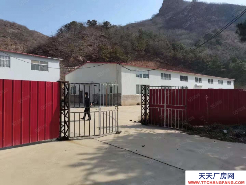 承德 雙橋(出租) 武烈路邊上 可進大車 帶院庫房 300至450平的乳制品廠房