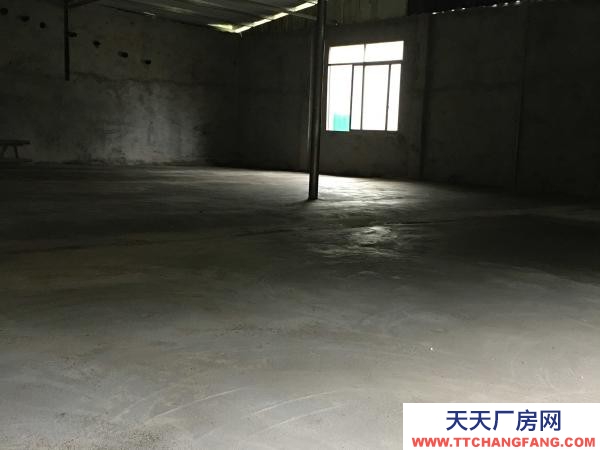 贛州市信豐物資倉庫  通三相電可做廠房，可進掛車，交通方便。