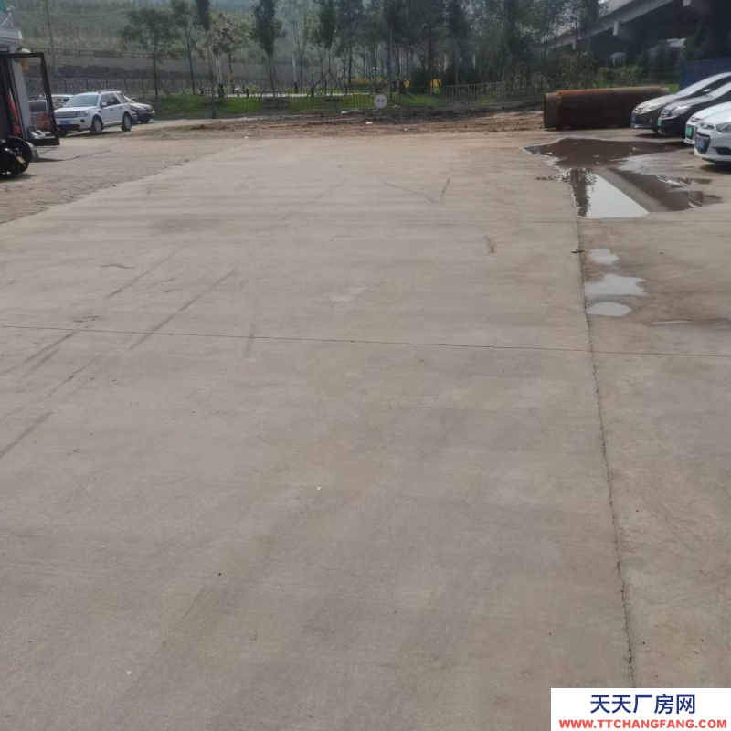 承德 雙橋(調味品廠房出租) 出租雙橋迎賓路南互通公交樞紐站對面大院