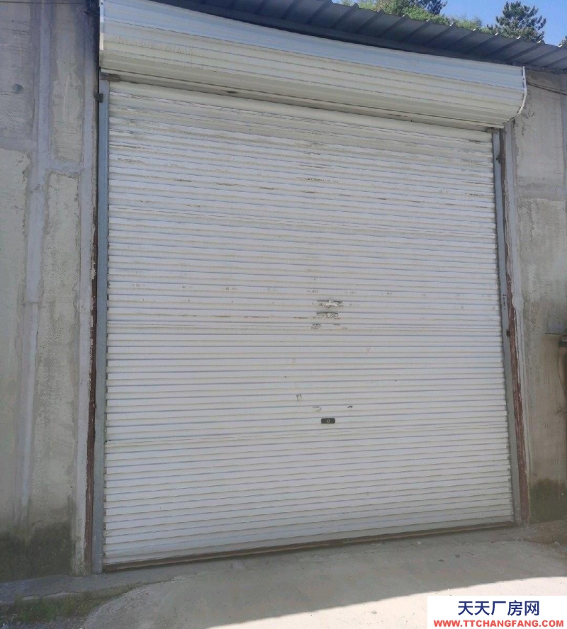 承德 雙灤(方便食品廠房出租) 交通便利，有水有電，可進大車