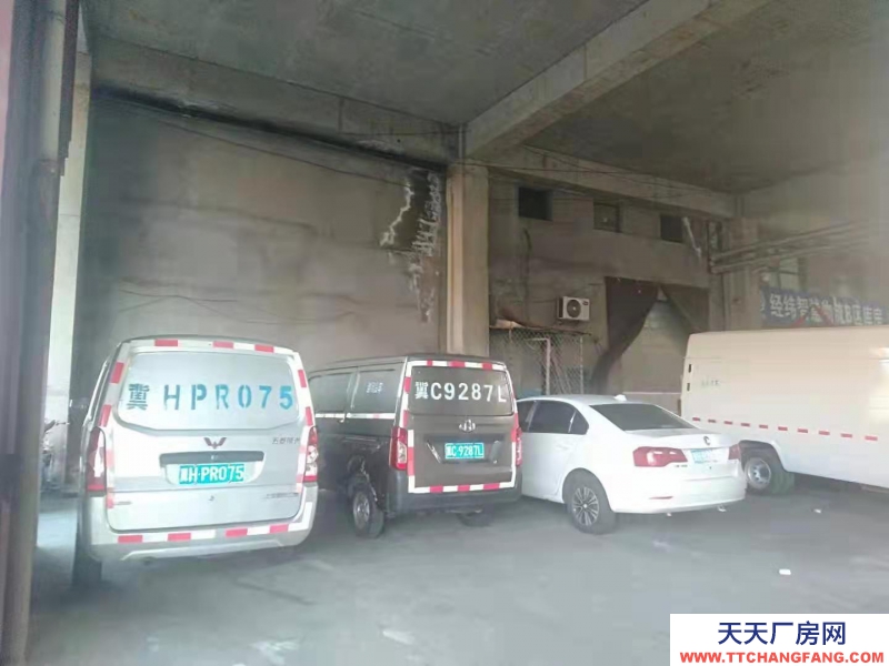 承德 雙灤(出租) 獨(dú)立底商門(mén)面，緊鄰高速口，卸車(chē)方便，帶升降機(jī)，有配套辦公區(qū)，