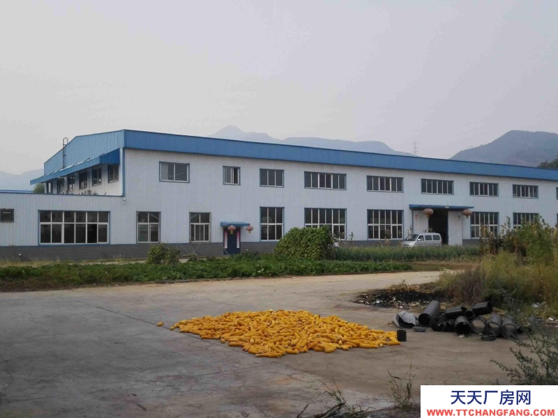 承德 開發(fā)區(qū)(腌臘肉制品廠房出售) 位于承德市開發(fā)區(qū)雞冠山大橋南