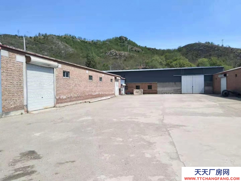 承德 平泉(出租) 平泉鎮(zhèn)猴山溝村2000平米兩層果蔬汁類(lèi) 及其飲料廠房整體或分體出租