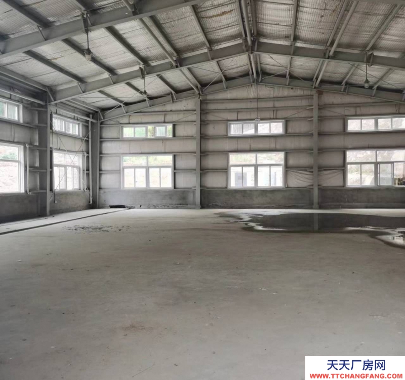 承德 承德縣(出租) 乳制品廠房單層鋼結構，層高8米，廠區道路寬敞，四面環山。