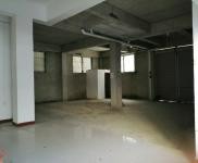 (出租) 疊彩區(qū)門口寬敞，方便卸貨，可做倉房加工，或者堆貨