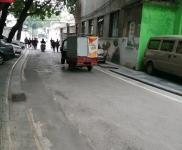 (出租) 桂林象山門口有免費停車位，可長租短租，價格可議，中介勿擾。