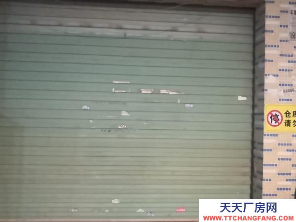 贛州市于都物資倉庫 于都二中尚林苑小區內車庫，可用作停車，也可以用來做倉庫