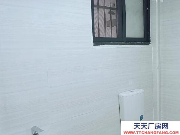 贛州市于都物資倉庫 一樓，框架結構，可做倉庫，廠房。