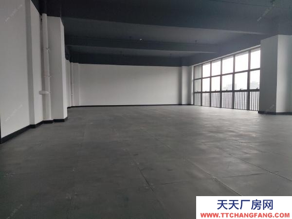 贛州市龍南物資倉庫 龍南市渡江鎮圩上一樓整層400平米物業出租