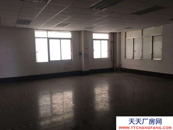 贛州市龍南物資倉庫 龍南市渡江鎮(zhèn)圩上一樓整層400平米物業(yè)出租