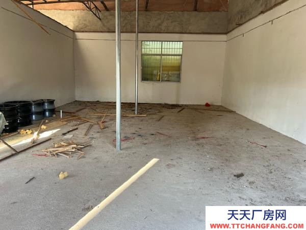 贛州市會昌機加工廠房 交通便利、出行方便，適合用作于倉庫