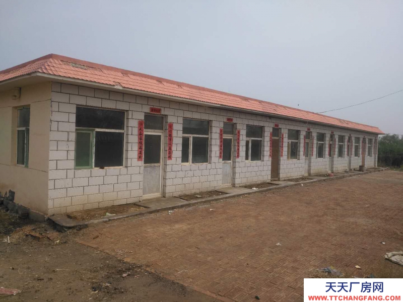 (出售) 隨時可看房,臨河農科院旁15畝院落出售,可辦廠,養殖。