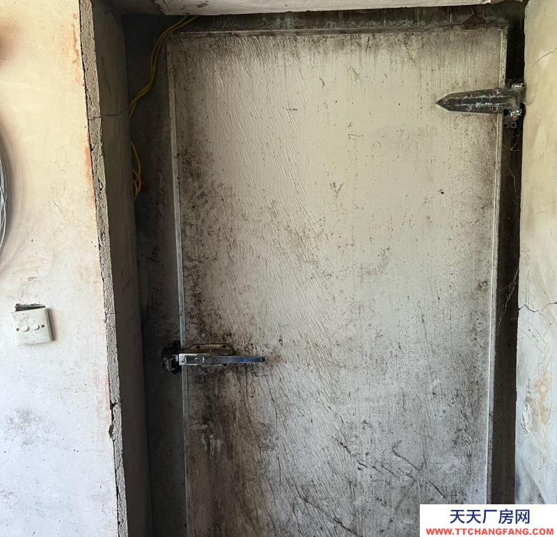 承德 隆化(出租) 冷庫(kù)出租，貨車可到，35平左右，有倆