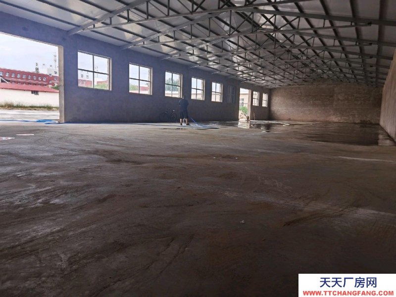 (出租) 體校東墻大暖水電手續齊全，可以進大車，庫房