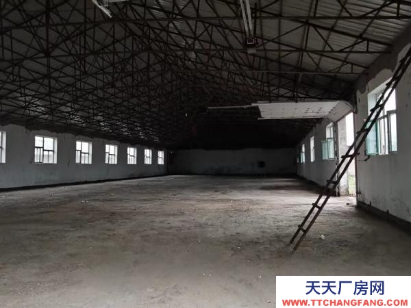 肇東地理位置優越 房屋寬敞 院子大 夠格局 機加工廠房