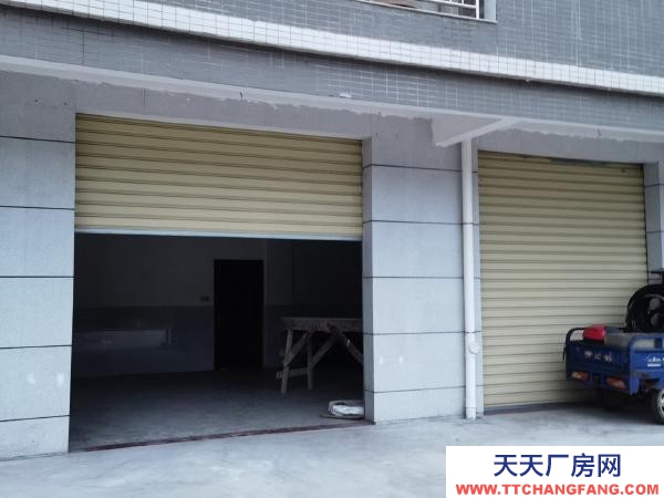 贛州市石城物資倉庫  贛源中學后面出租倉庫一間，大概70平方米。價格面議