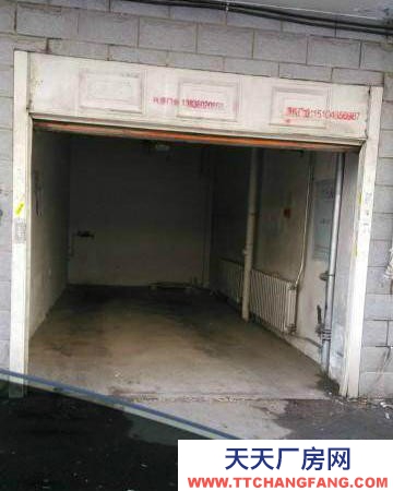 九江市潯陽物資倉庫 市區(qū)車庫出租,可做倉庫,地址位置,有物業(yè)安保。