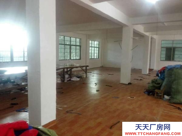 九江市德安機加工廠房  民信南路利民超市后 廠房 240平米