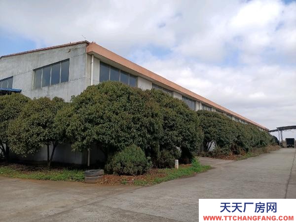 九江市永修腌臘肉制品廠房 占地50畝，廠房16000平辦公樓1600平，省級工業(yè)園。