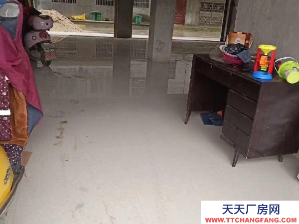 宜春市袁州物資倉庫 碧桂園鳳凰城對面安置小區 倉庫 單層130平米