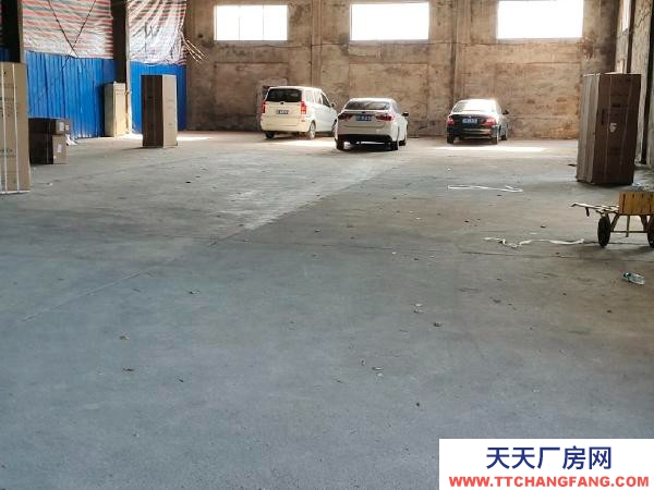 宜春市袁州物資倉庫  倉庫寬敞明亮，位置優越。