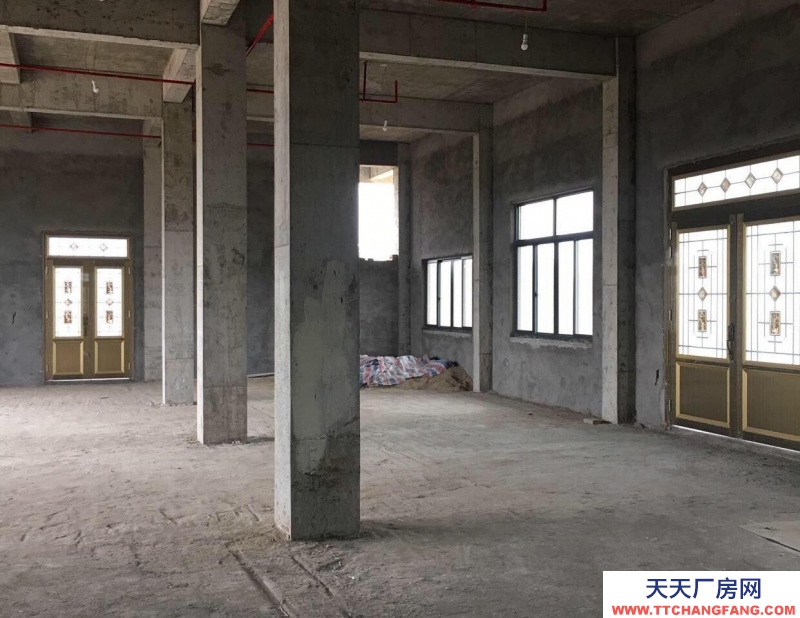 臺州市天臺(出租) 白鶴附近 國道104旁 倉庫 1000平米