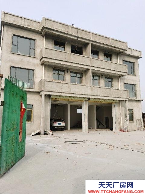 (出租) 有三相電，3層半樓房1樓650平方2-3樓套房