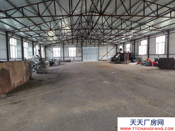 新民胡臺(tái)附近廠房2200平，辦公200平有裝修 ，舉架6米，