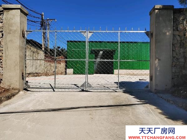 金州區(qū)擁政街道青山村村委會(huì)附近，有1200平廠房