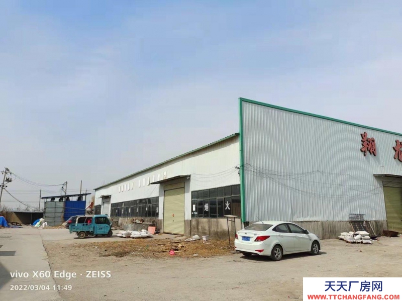 (出租) 新廠房，大馬路旁邊。交通方便