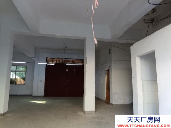 宜春市樟樹物資倉庫 前后寬敞，方便出行，設施齊備，安全可靠